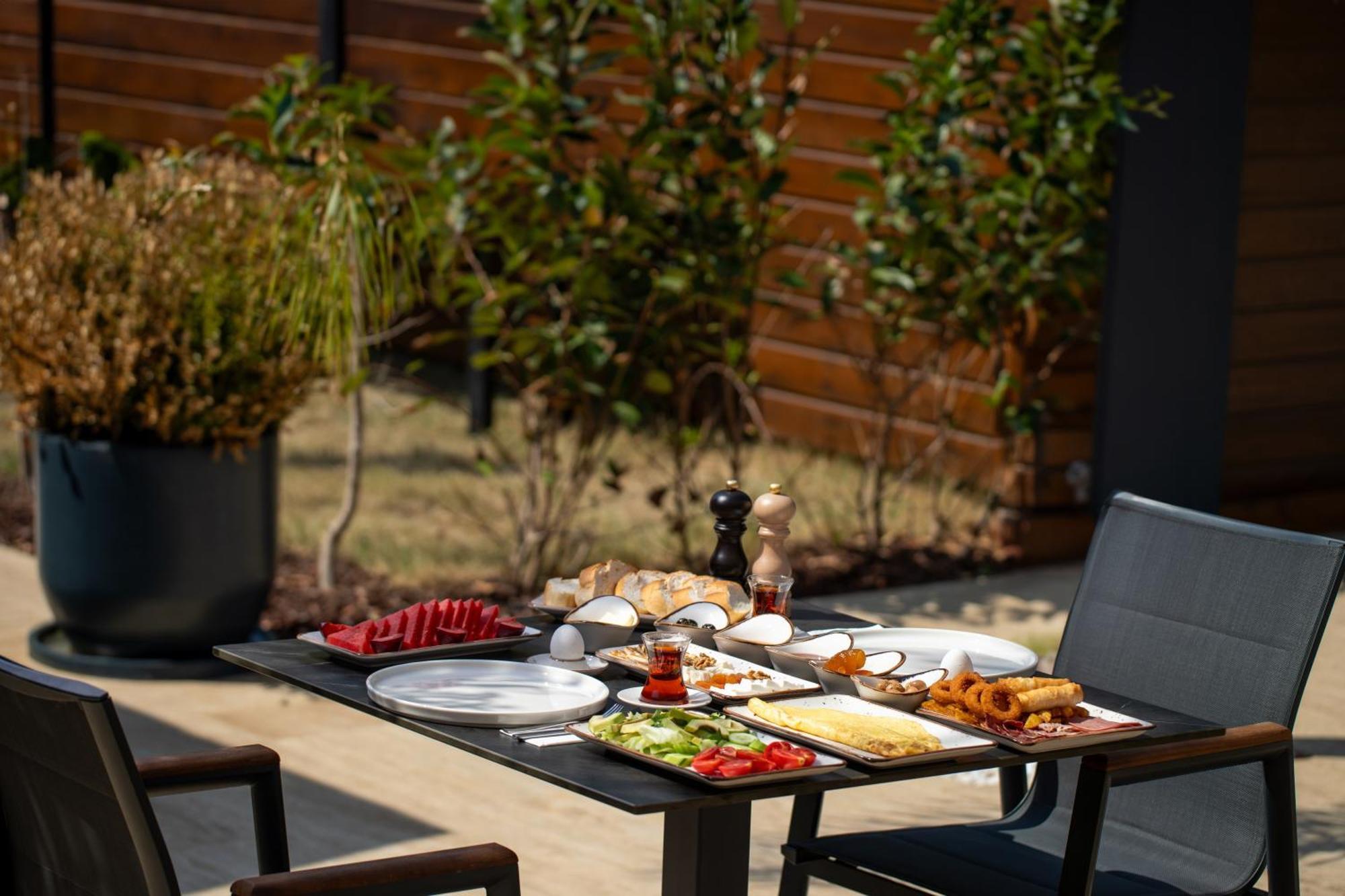 Rota Kilidonia Karaoez Suites&Villas Exterior photo
