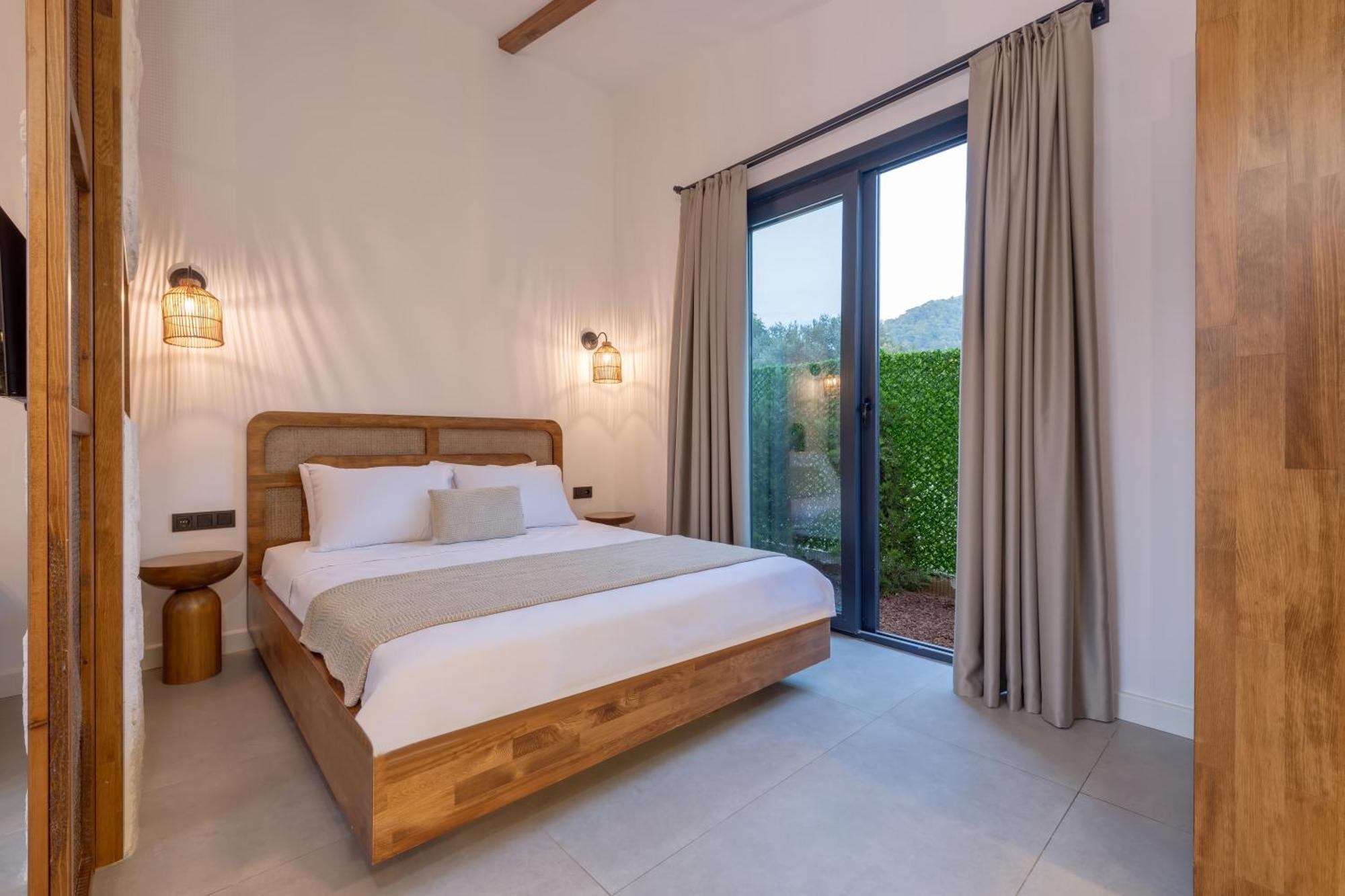 Rota Kilidonia Karaoez Suites&Villas Room photo