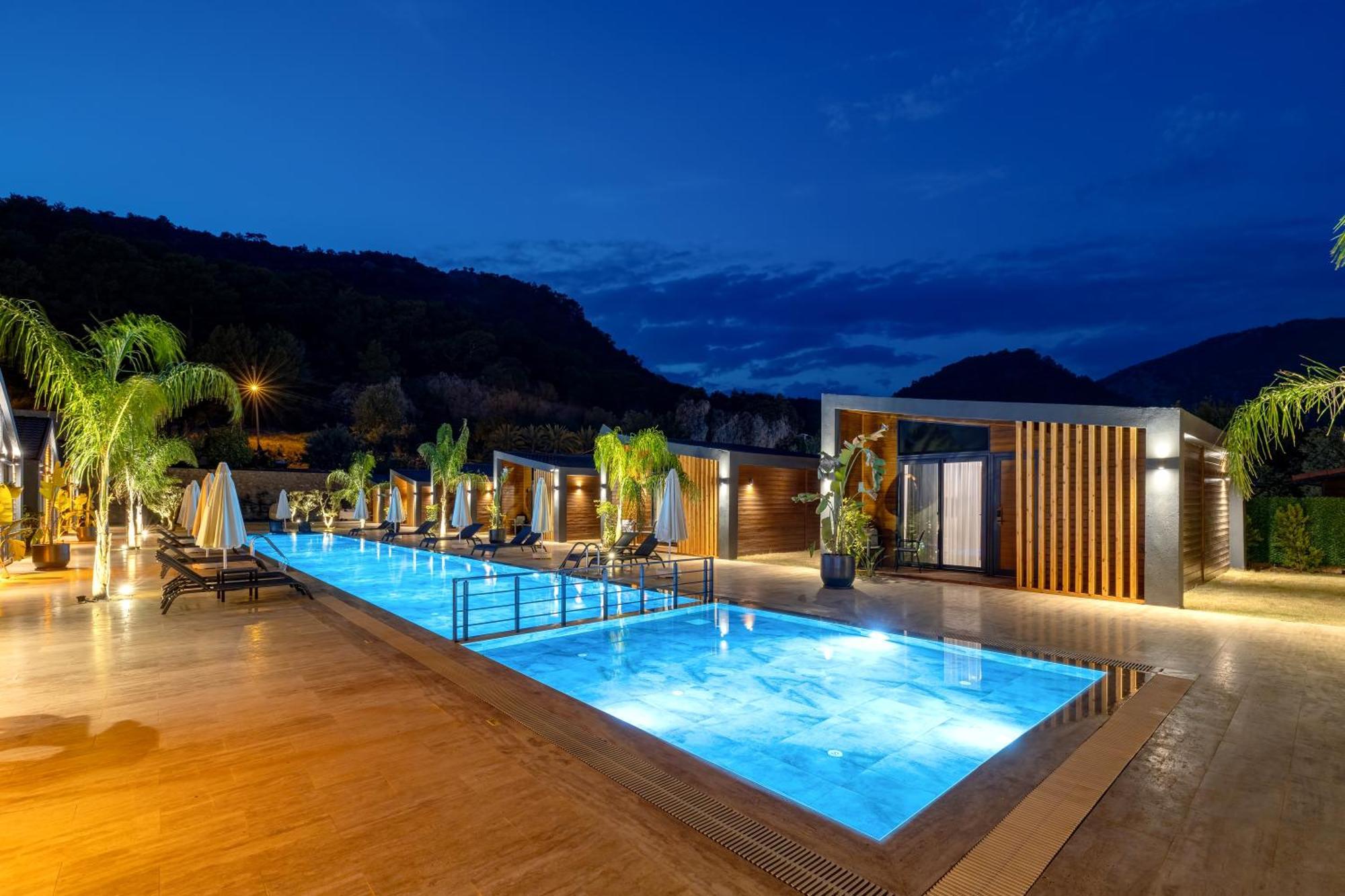 Rota Kilidonia Karaoez Suites&Villas Exterior photo